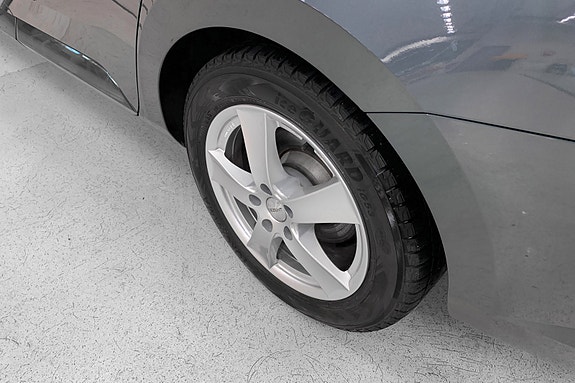 Skoda Superb 14 of 15