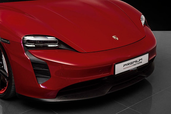 Porsche Taycan 4 of 30