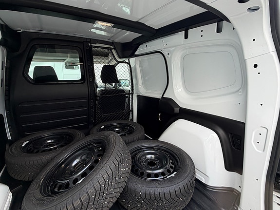 Renault Kangoo Electric 27 of 30