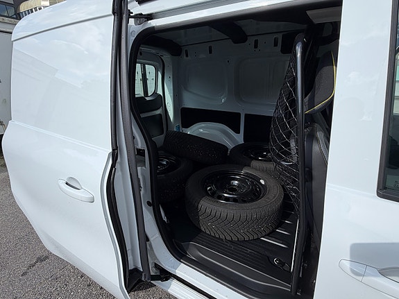 Renault Kangoo Electric 30 of 30