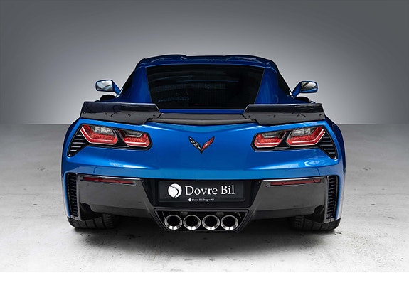 Chevrolet Corvette 21 of 30