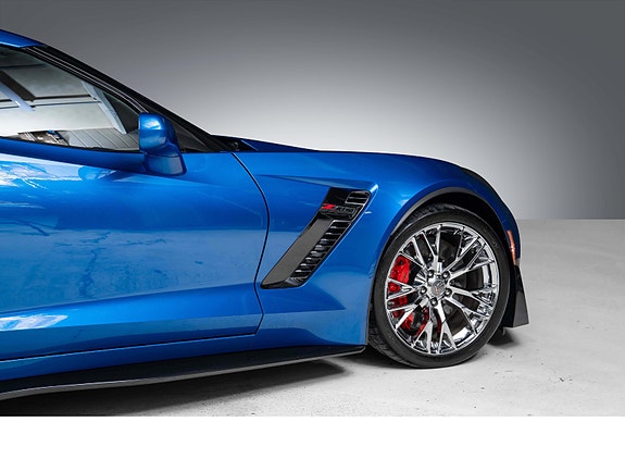 Chevrolet Corvette 16 of 30