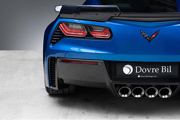 Chevrolet Corvette 23 of 30