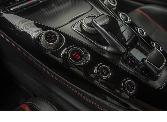Mercedes-Benz AMG GT S 24 of 30