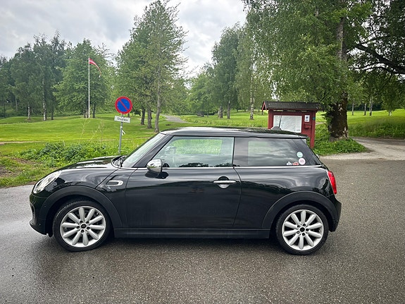 MINI Cooper 9 of 30