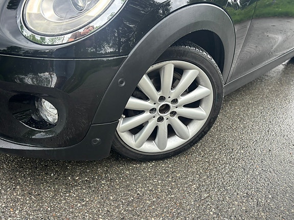 MINI Cooper 4 of 30