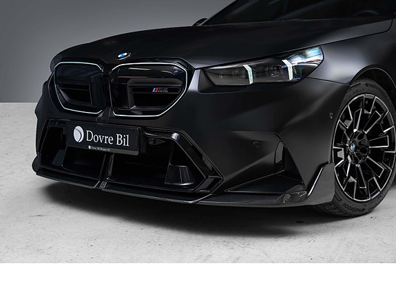 BMW M5 3 of 30