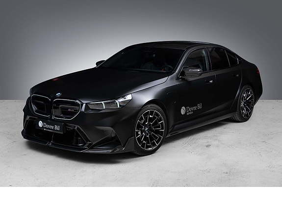 BMW M5 2 of 30