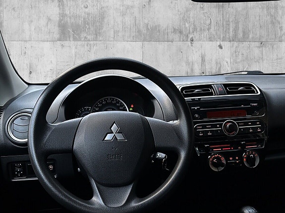 Mitsubishi Space Star 14 of 22
