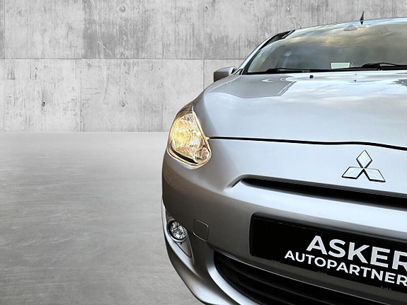 Mitsubishi Space Star 10 of 22