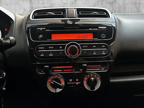Mitsubishi Space Star 15 of 22