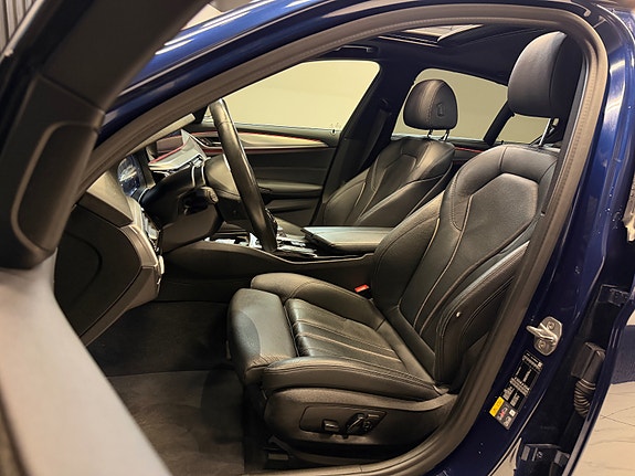 BMW 530e 30 of 30