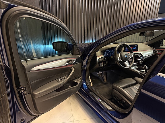 BMW 530e 23 of 30