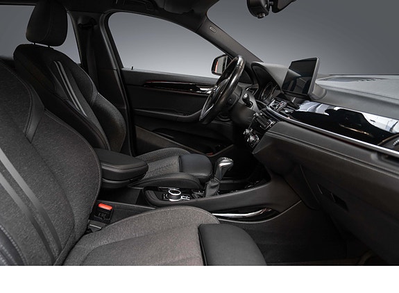 BMW X2 23 of 28