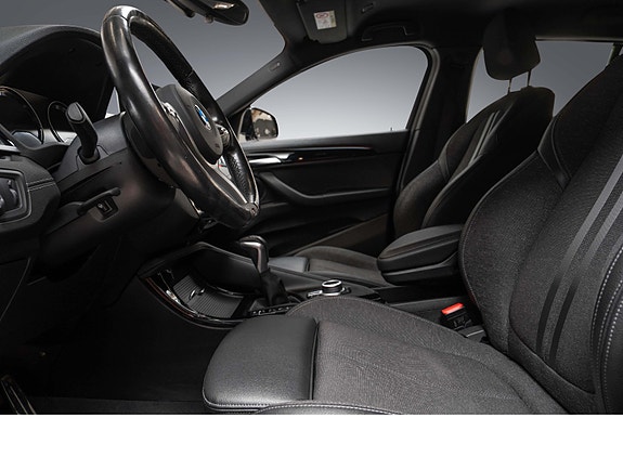 BMW X2 20 of 28