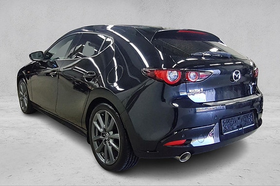 Mazda 3 3 of 5