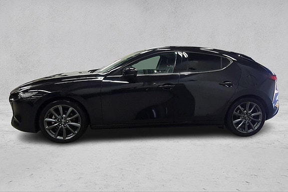 Mazda 3 2 of 5