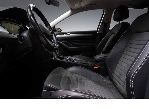 Volkswagen Passat 20 of 27