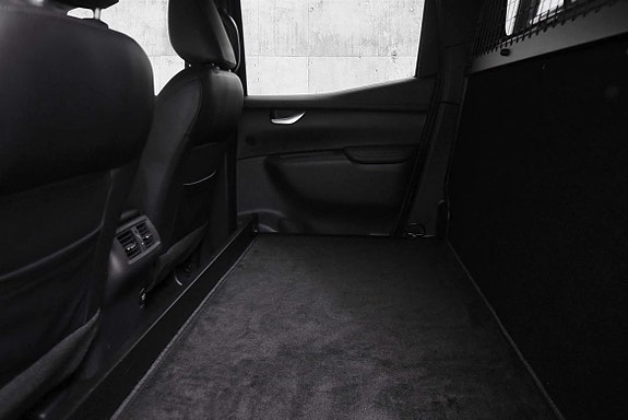 Mercedes-Benz X250 d 24 of 30