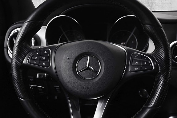 Mercedes-Benz X250 d 28 of 30