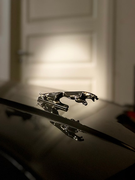 Jaguar XJ 10 of 10