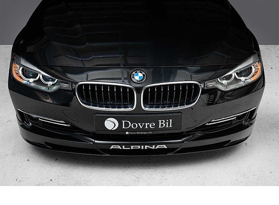 BMW 335Xi 4 of 30