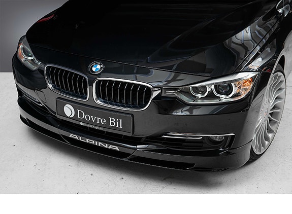 BMW 335Xi 3 of 30