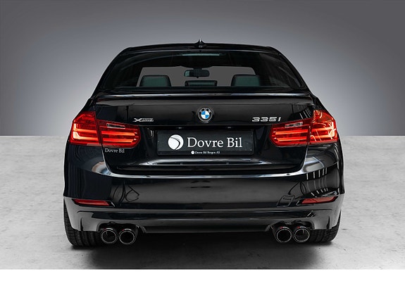 BMW 335Xi 9 of 30