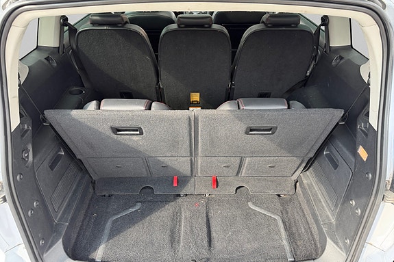 Ford S-MAX 11 of 17