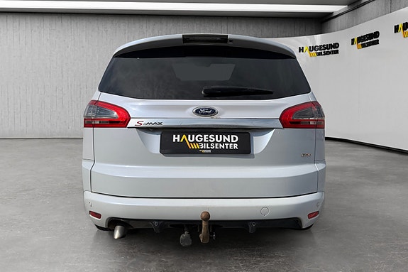Ford S-MAX 8 of 17