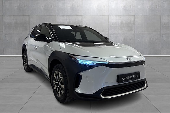 Toyota bZ4X 7 of 30