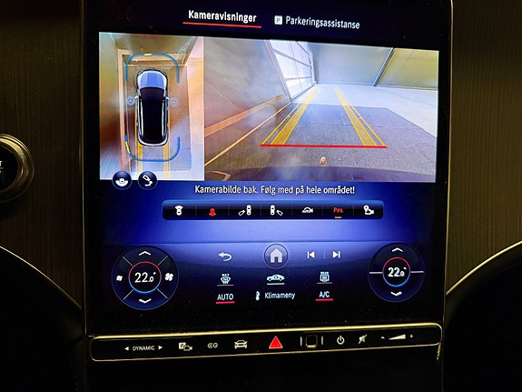 Mercedes-Benz EQE SUV 18 of 25