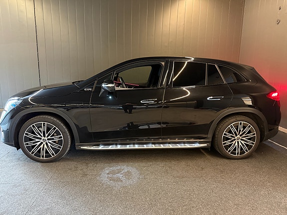 Mercedes-Benz EQE SUV 2 of 25