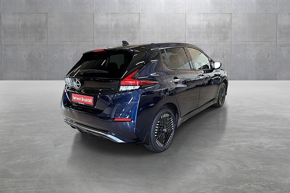 Nissan Leaf 5 of 26