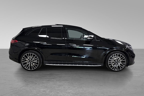 Mercedes-Benz EQE SUV 3 of 30