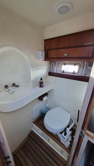 Fairline Corniche 18 of 29