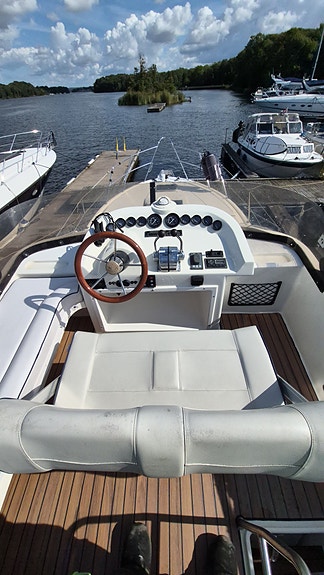 Fairline Corniche 7 of 29