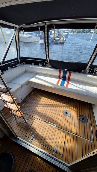 Fairline Corniche 23 of 29