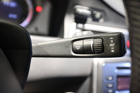 Volvo V70 15 of 28