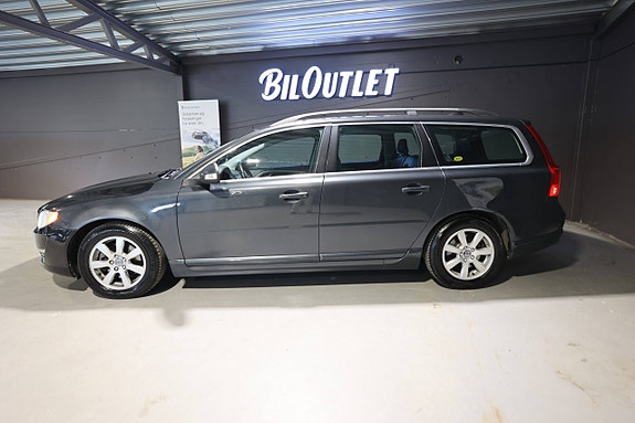 Volvo V70 4 of 28