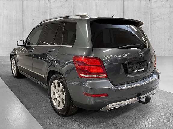 Mercedes-Benz GLK220 3 of 22