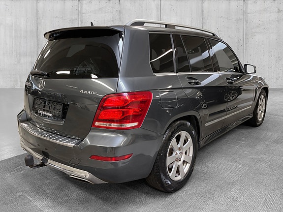 Mercedes-Benz GLK220 4 of 22