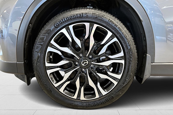 Mazda CX-60 17 of 30