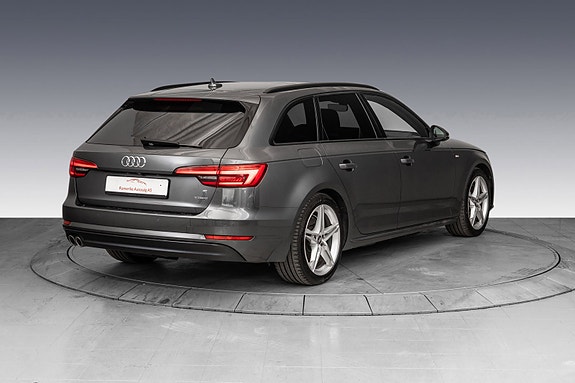 Audi A4 8 of 30