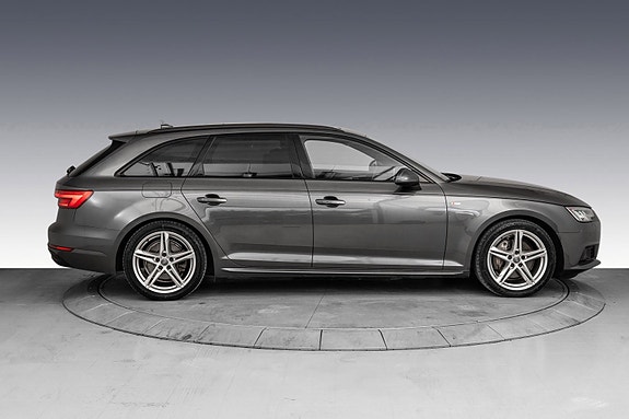 Audi A4 11 of 30
