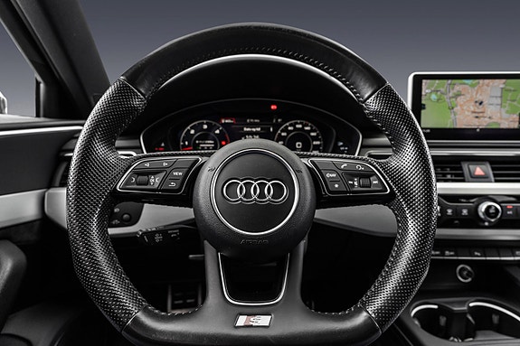 Audi A4 25 of 30