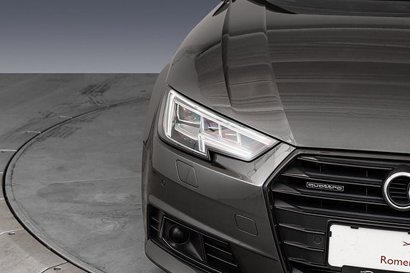 Audi A4 14 of 30