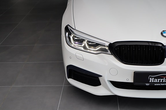BMW 520d 3 of 30