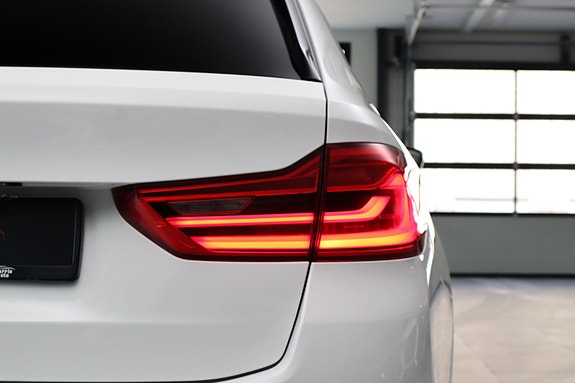 BMW 520d 15 of 30