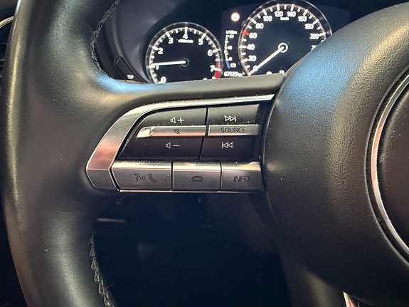 Mazda CX-30 20 of 30